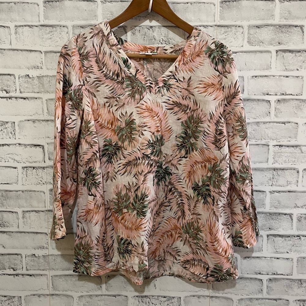 Women’s J.Jill 100% linen pink & green floral tropical cream print blouse Small